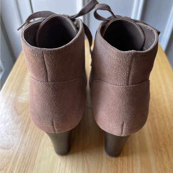 Tamia suede wedge bootie - Picture 2 of 5